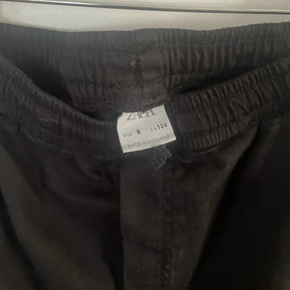 Zara Boy’s Black Cargo Jogger Pant Size 9